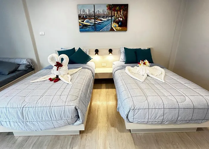 Auriflex House Bed & Breakfast Krabi