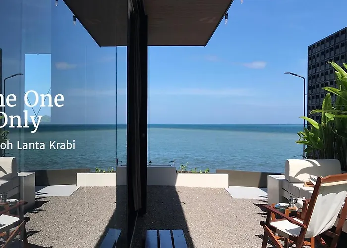 Deepspace Cabin On Quiet Beach Koh Lanta with Pool