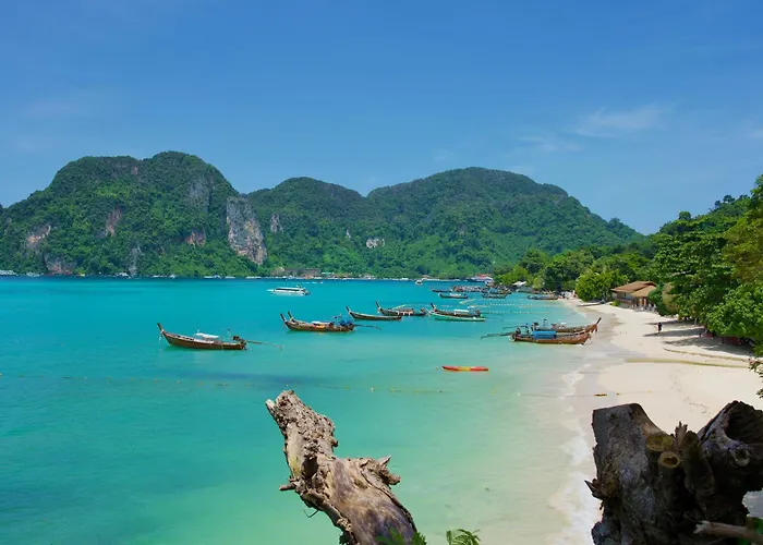 Bayview Resort Phi Phi Island - Beach Front Resort