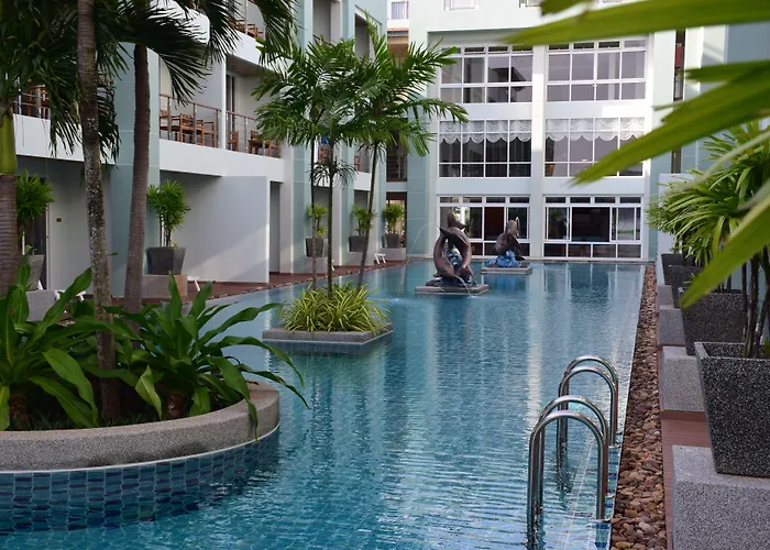 Phi Phi Harbour View Hotel