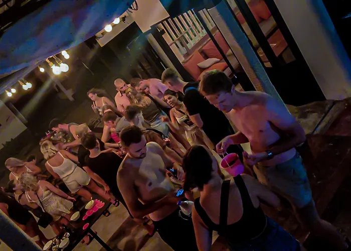 Slumber Party Hostel Krabi Beach Ao Nang