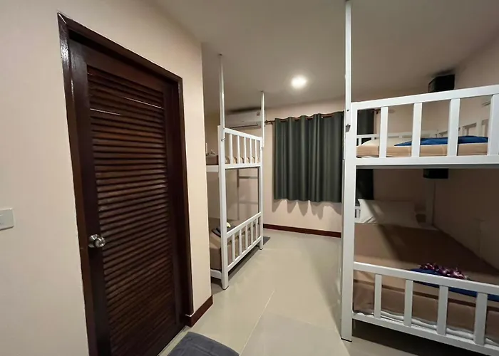 Sabai House Hotel Phi Phi Don