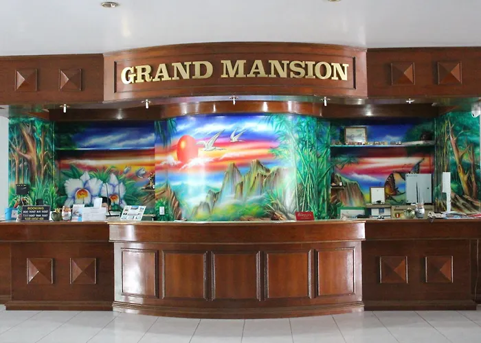 Krabi hotels near Wat Kaew Ko Wararam